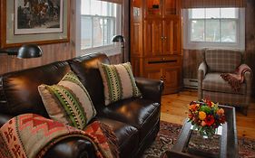 Inn By The Bandstand